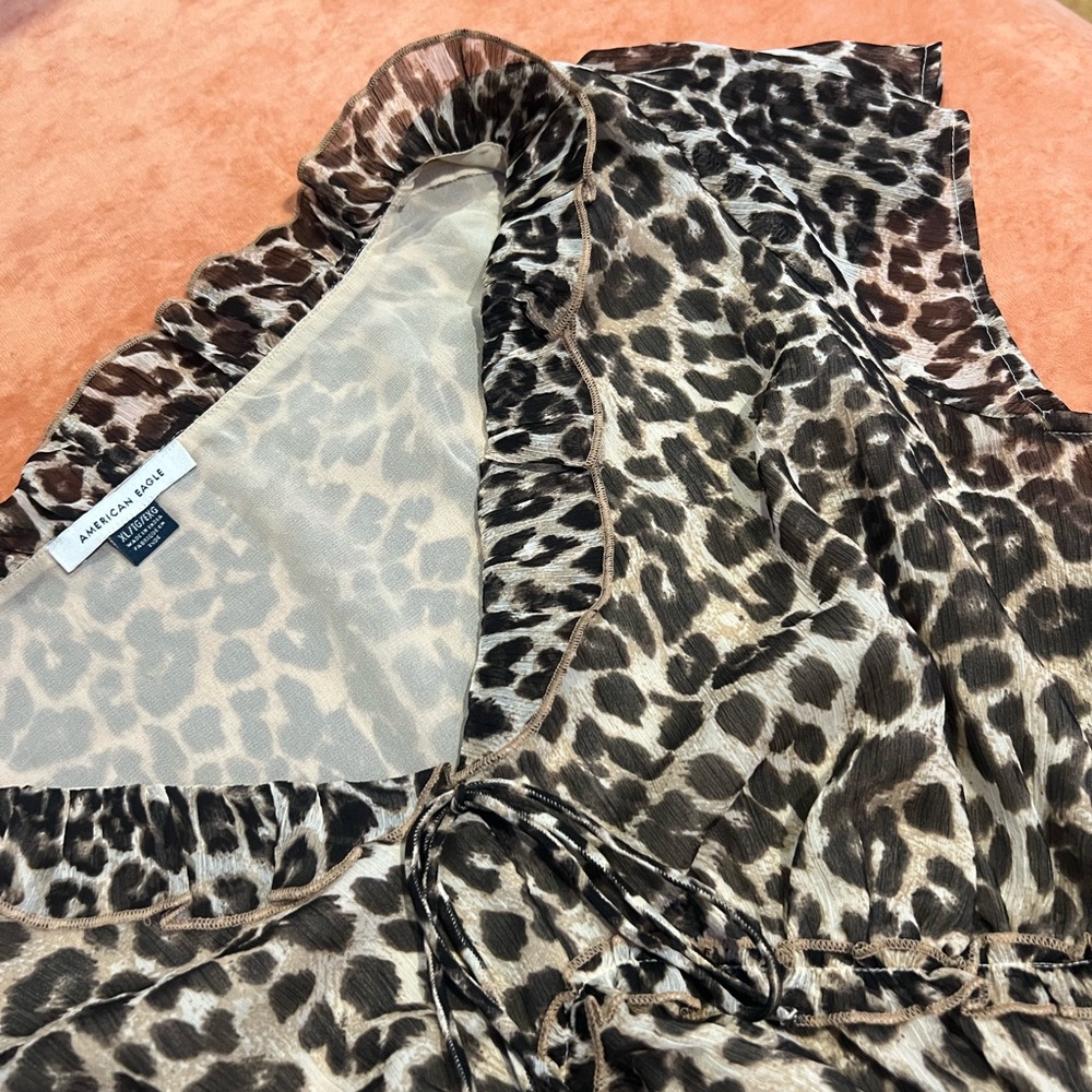 American Eagle Cheetah Top